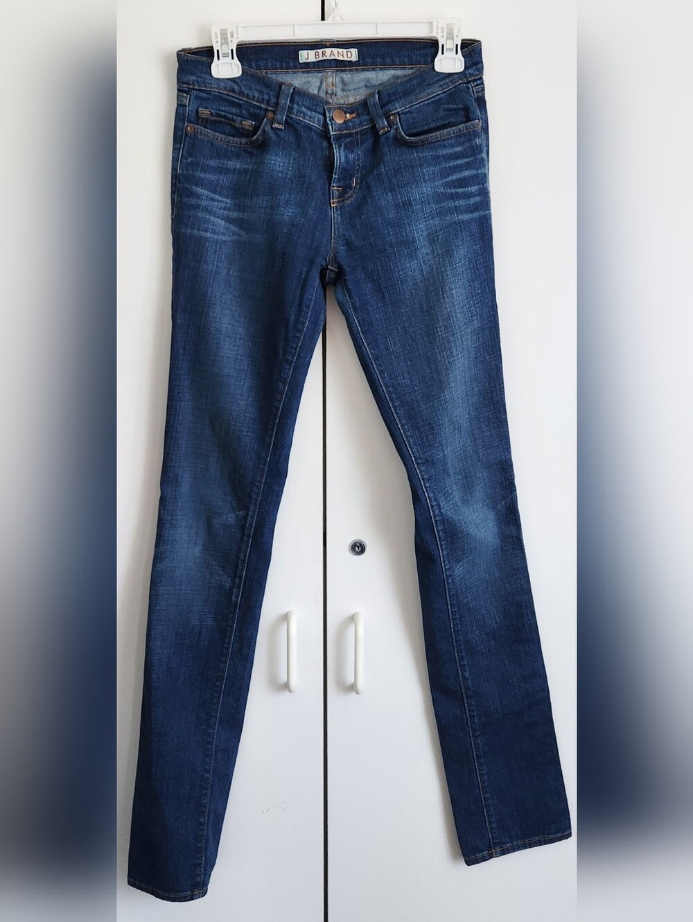J Brand Premium Denim Pencil Leg Jeans 8"Rise/34" Length Size 26 Color Bayou